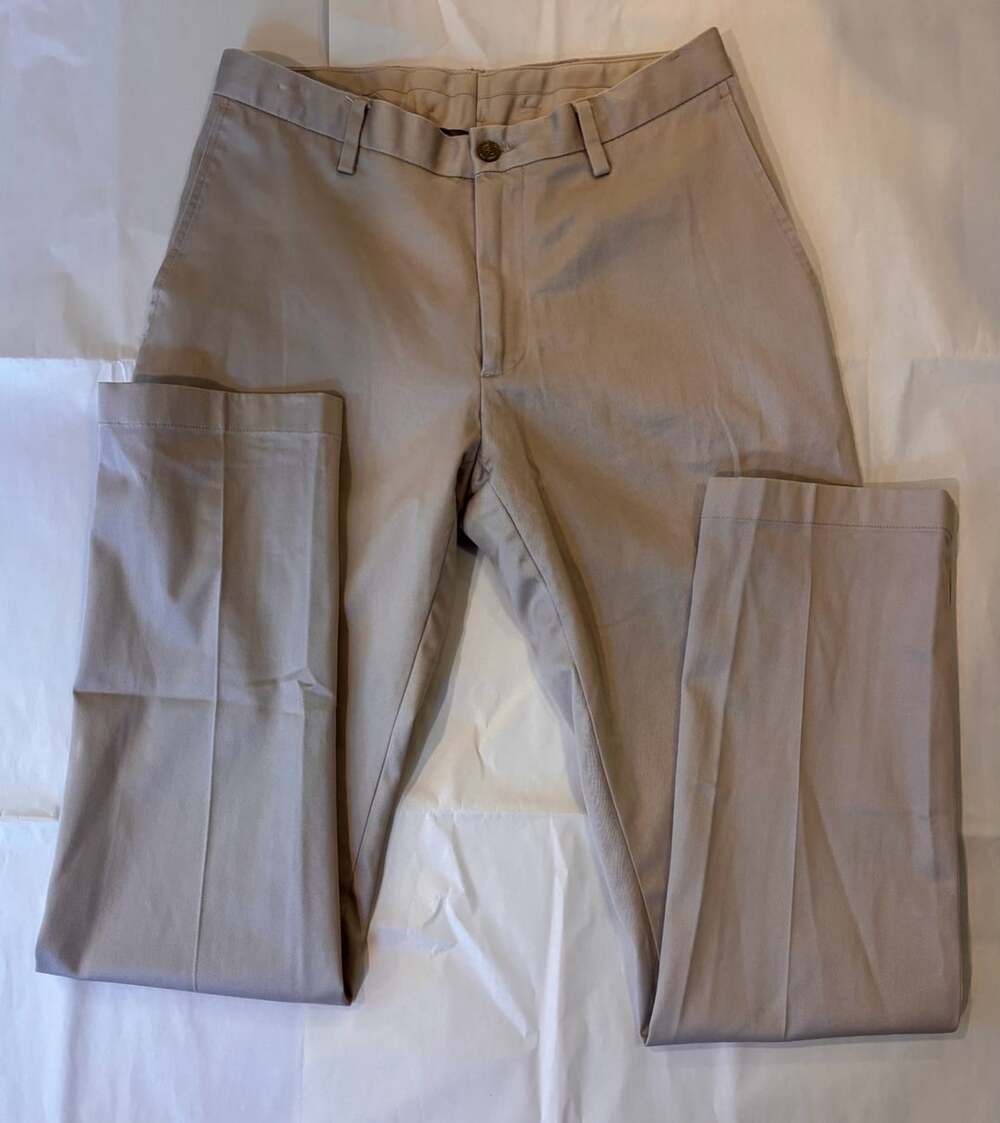 Jos. A. Bank Traveler Tailored Fit Khaki Chino Pants 33W x 32L